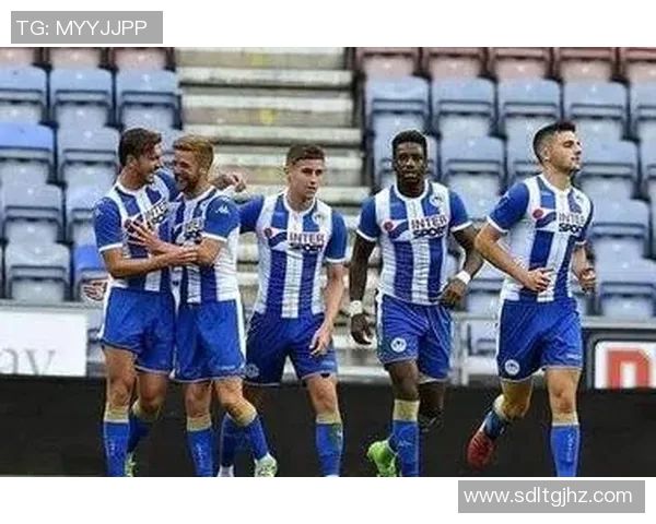 96战胜柏林赫塔展现强大实力球队团结一心迎接新挑战